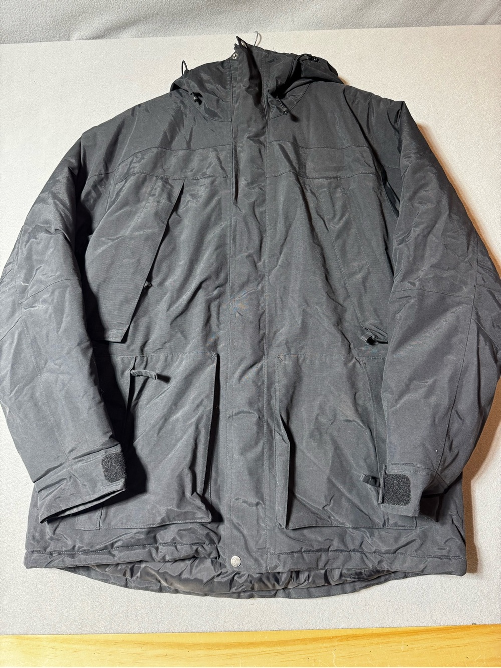 Duluth Trading Co Men’s XL Black Insulated Hooded Parka Jacket Nylon Shell